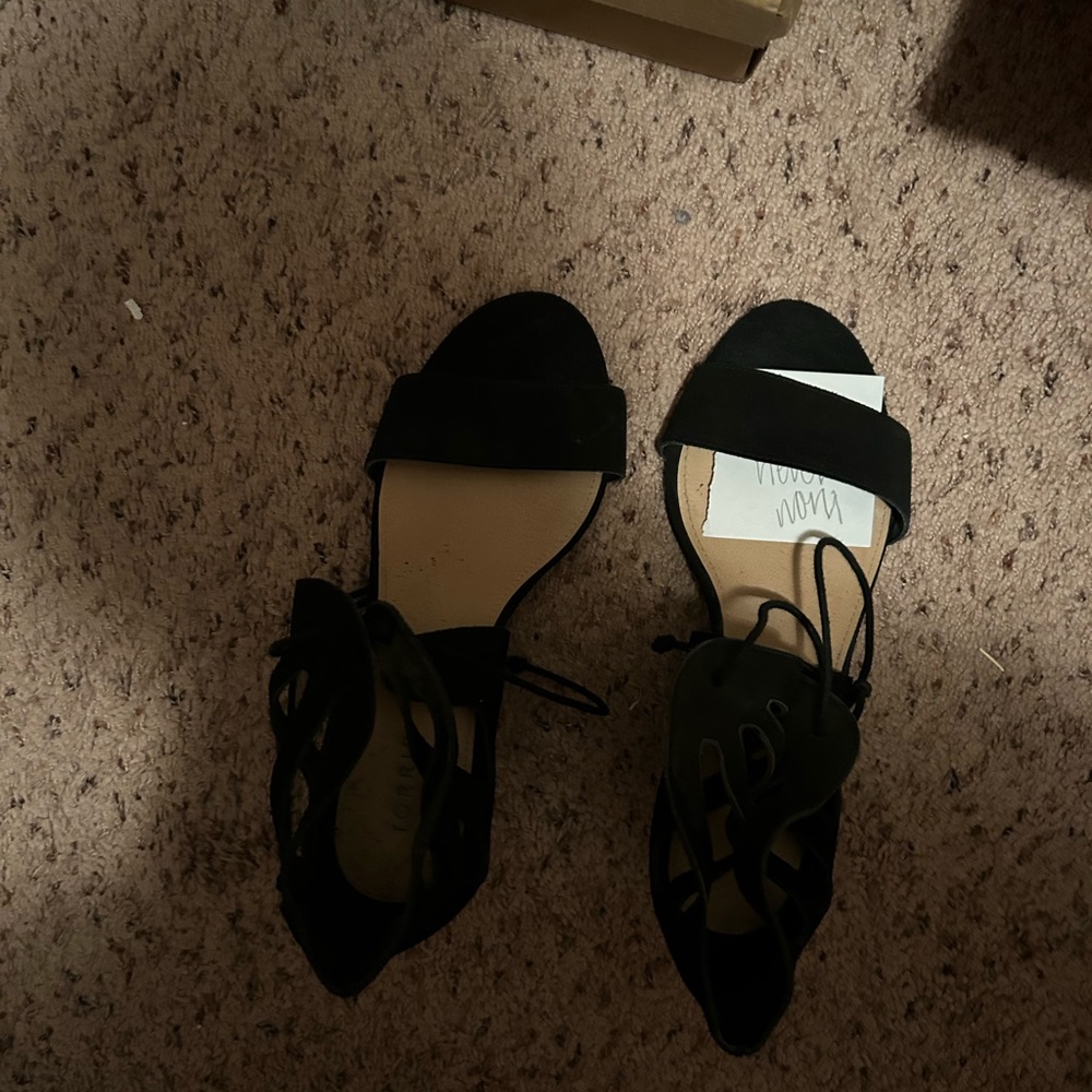 Size 11.5 tie wedge sandals